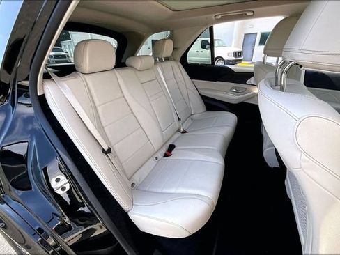 Used 2024 Mercedes-Benz GLE 350 4MATIC image 22