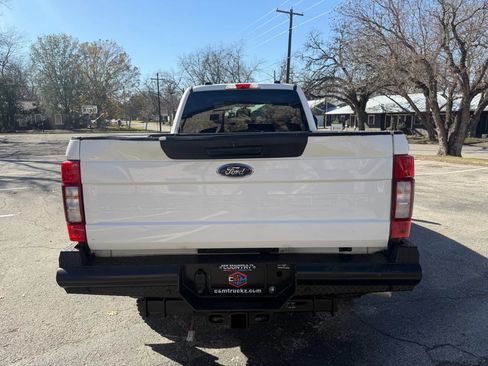 Used 2020 Ford F350 XLT w/ XLT Value Package AWD/4WD image 6