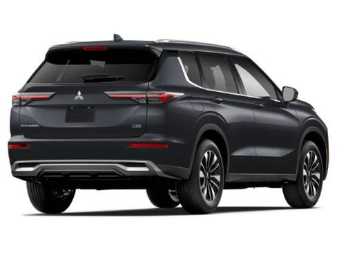 New 2026 Mitsubishi Outlander LE FWD image 4