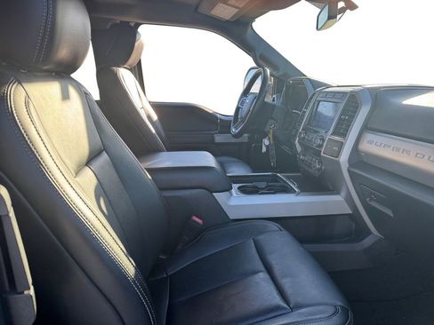 Certified 2020 Ford F250 Lariat image 15