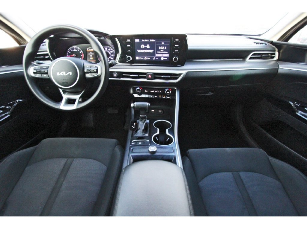 Used 2022 Kia K5 LXS FWD image 10