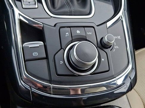 Used 2019 MAZDA CX-9 Touring w/ Touring Premium Package image 31