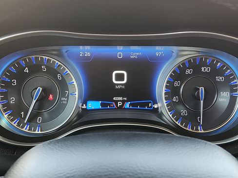 Used 2023 Chrysler 300 Touring w/ Sport Appearance Package RWD image 18
