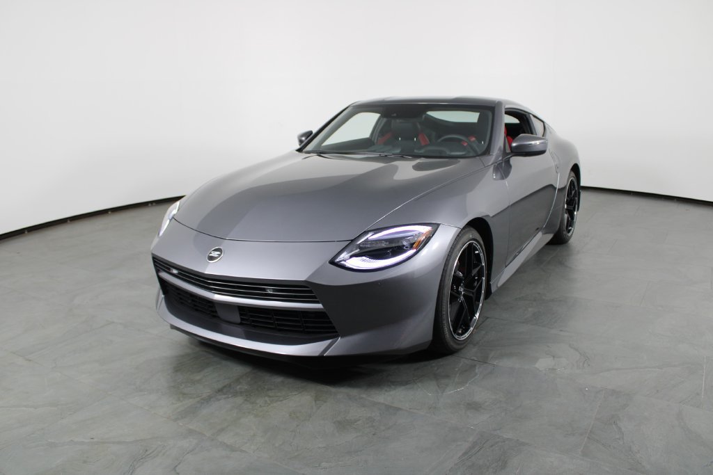 New 2027 Nissan Z Performance RWD image 2