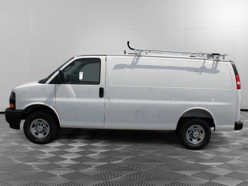 New 2025 Chevrolet Express 2500 w/ Driver Convenience Package image 4
