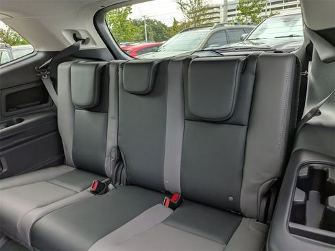 Used 2025 Subaru Ascent Onyx Edition image 12