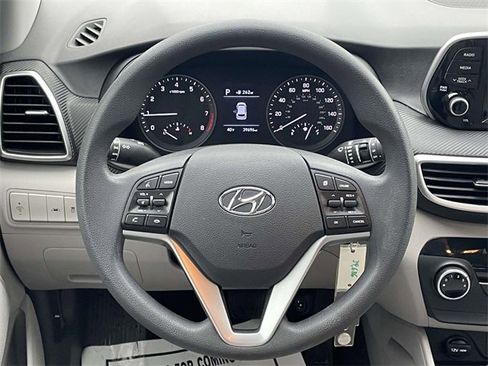 Used 2019 Hyundai Tucson SE image 12