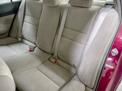 Used 2010 Honda Civic LX image 33
