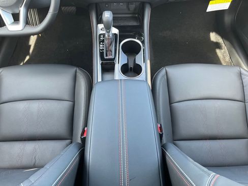 New 2025 Nissan Altima 2.5 SR w/ SR Premium Package image 30