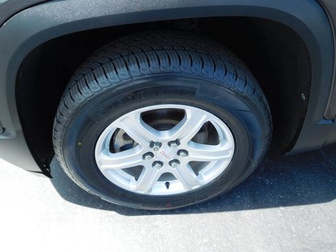 Used 2019 GMC Acadia SLE FWD image 9