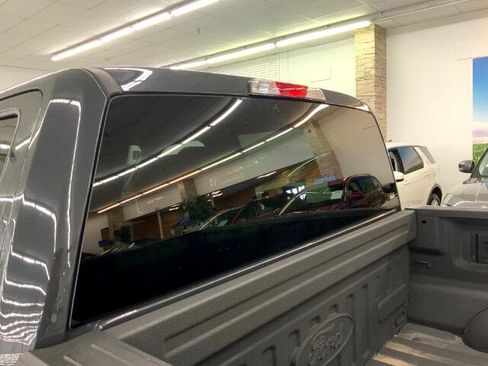 Used 2017 Ford F150 XLT image 27