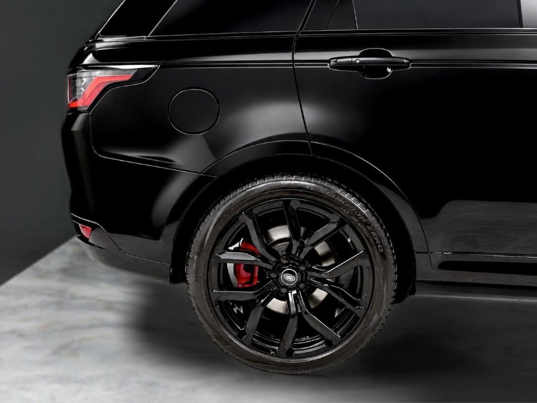 Used 2020 Land Rover Range Rover Sport SVR AWD/4WD image 11