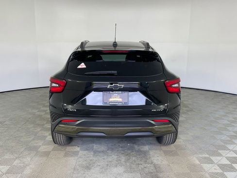 New 2026 Chevrolet Trax ACTIV FWD image 20