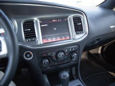 Used 2014 Dodge Charger R/T RWD image 13