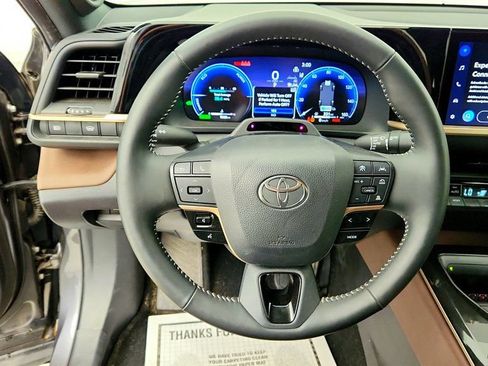 Used 2024 Toyota Crown w/ Advanced Technology Package AWD/4WD image 14