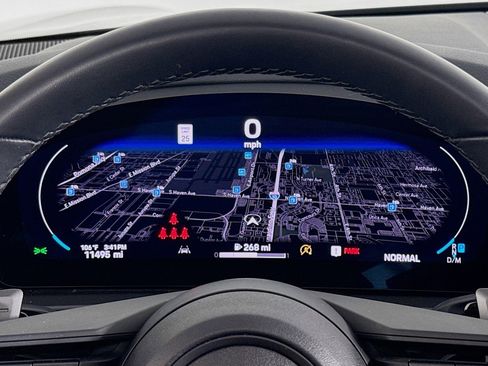 Used 2024 Porsche Cayenne image 18