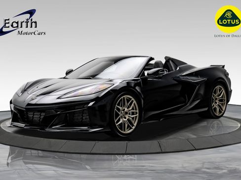 Used 2023 Chevrolet Corvette Z06 image 1