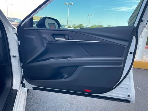 Used 2026 Toyota Camry LE FWD image 16