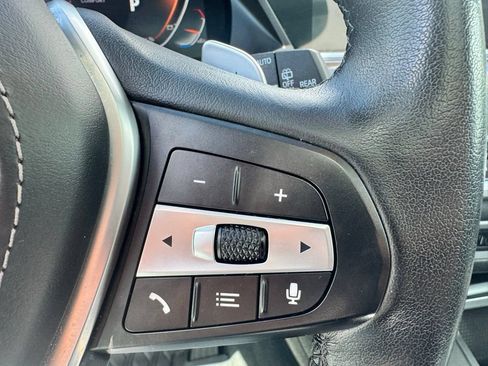 Used 2022 BMW X5 xDrive40i w/ Premium Package AWD/4WD image 18