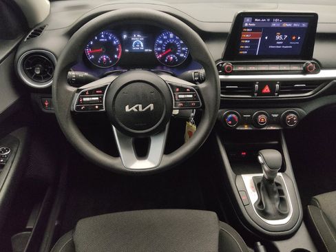Used 2023 Kia Forte LXS FWD image 22