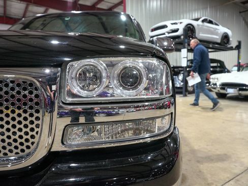 Used 2002 GMC Sierra 1500 SLE image 31