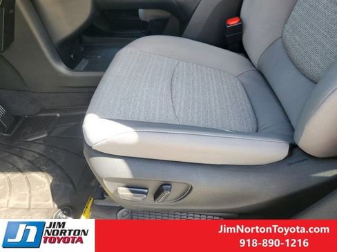 New 2026 Toyota Sienna LE AWD/4WD image 20