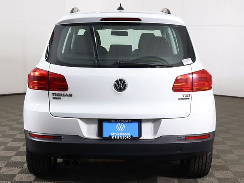 Used 2017 Volkswagen Tiguan Limited w/ Premium Package AWD/4WD image 9