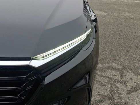 Used 2025 Honda CR-V EX-L image 10