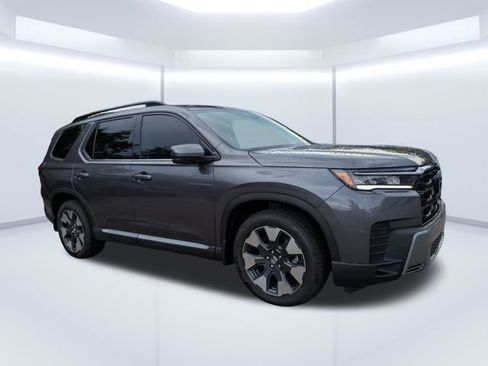 New 2026 Honda Pilot Elite image 2