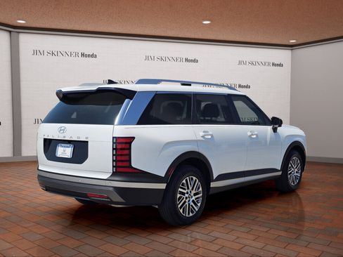 Used 2026 Hyundai Palisade SEL FWD image 8
