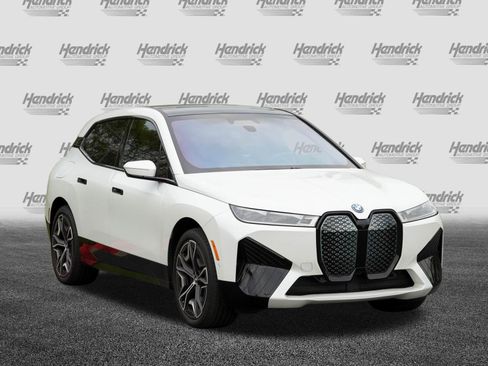 Certified 2024 BMW iX xDrive50 w/ Premium Package AWD/4WD image 2