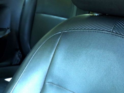 Used 2012 Volkswagen Beetle 2.5 image 30