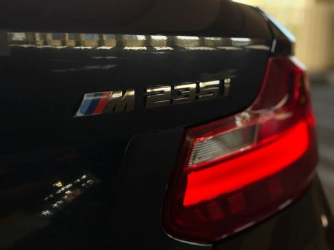 Used 2016 BMW M235i Convertible image 18