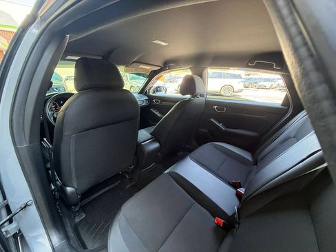 Used 2025 Honda Civic Sport image 17