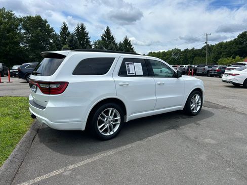 Used 2024 Dodge Durango GT RWD image 6