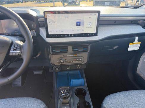 New 2026 Ford Maverick XLT w/ XLT Luxury Package image 15