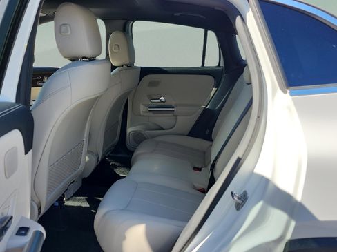 Used 2026 Mercedes-Benz GLA 250 image 34