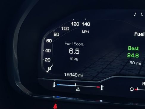 Used 2023 GMC Yukon XL AT4 image 24