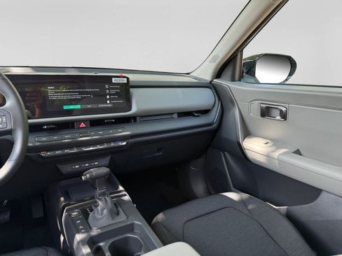 New 2027 Kia Seltos S FWD image 19