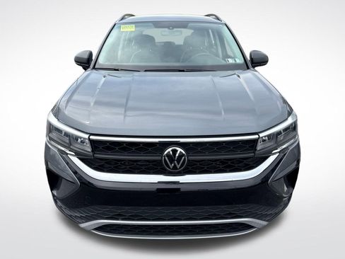 Certified 2023 Volkswagen Taos S FWD image 17