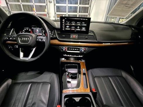 Certified 2023 Audi Q5 2.0T Premium w/ Convenience Package image 14