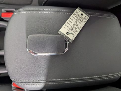 Used 2026 Kia Seltos S AWD/4WD image 24