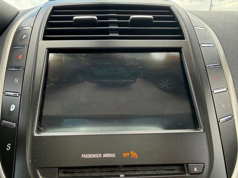 Used 2018 Lincoln MKC Reserve w/ MKC Technology Package AWD/4WD image 21
