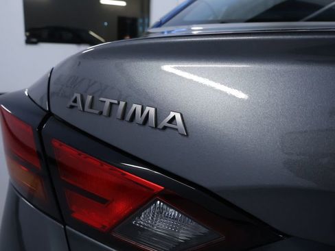 Used 2023 Nissan Altima 2.5 SV AWD/4WD image 10