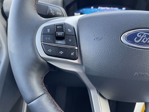 New 2026 Ford Explorer Active image 15