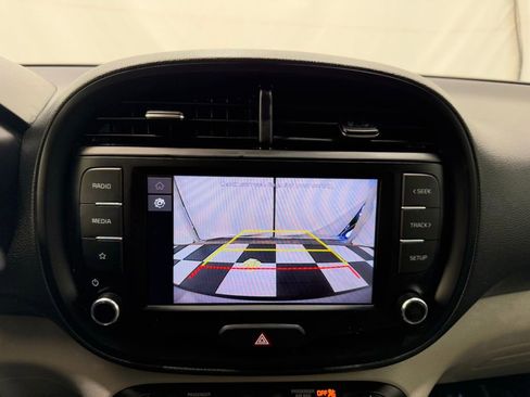 Used 2023 Kia Soul LX image 31