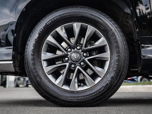 Used 2018 Lexus GX 460 Premium AWD/4WD image 17
