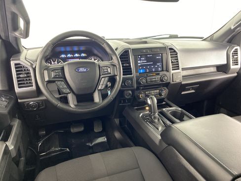 Used 2016 Ford F150 XLT w/ Equipment Group 302A Luxury AWD/4WD image 33