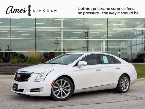 Used 2016 Cadillac XTS Premium FWD image 1