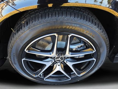 New 2026 Mercedes-Benz GLE 53 AMG 4MATIC Coupe image 9